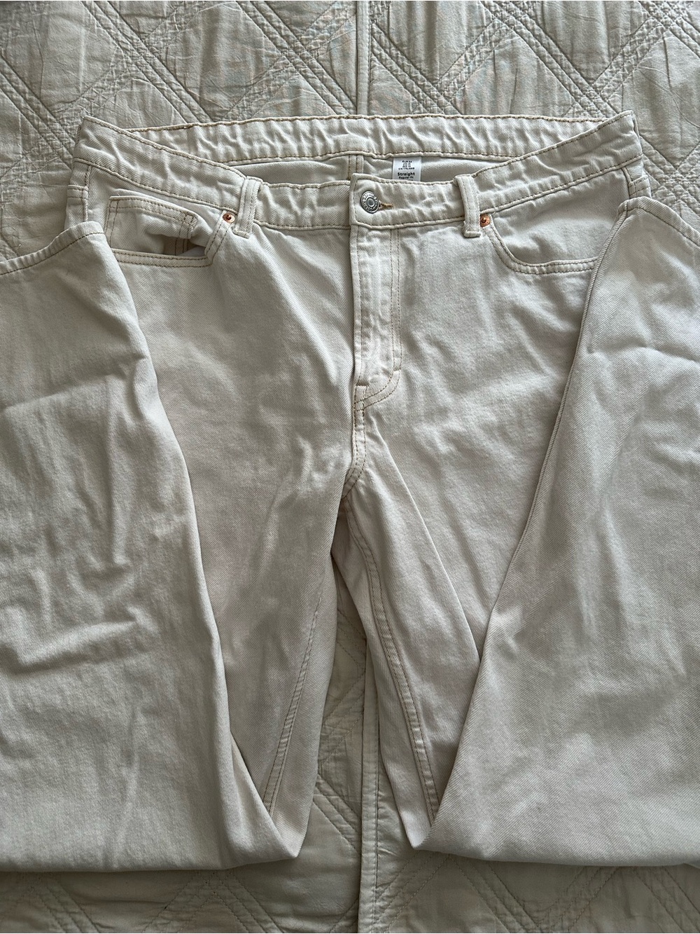 100% cotton straight leg white H&M denim pants / jeans